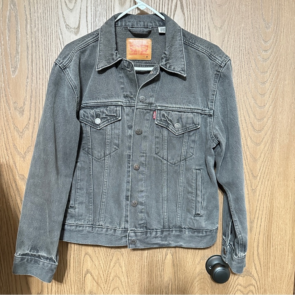 Levi’s Ex Boyfriend faded black slouchy trucker Jean denim jacket women’s